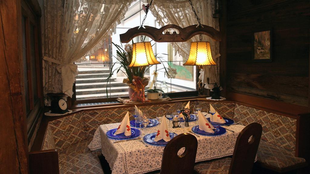 Des Alpes Hotel 3*